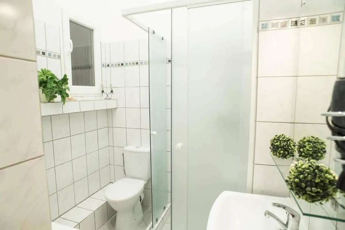 Apartment Ultra Central - Next To The Synagogue - Air Conditioning Budapest Hungary