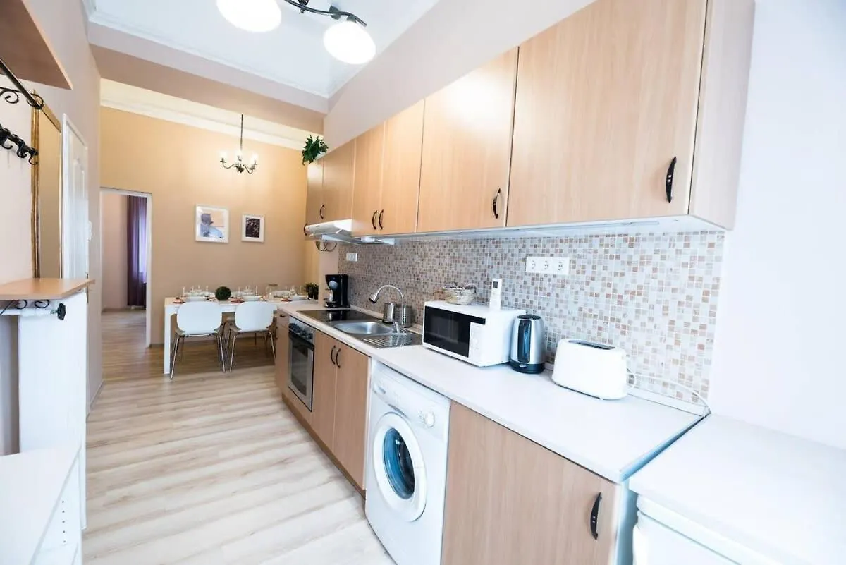 Ultra Central - Next To The Synagogue - Air Conditioning Budapest